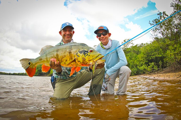 Peacock bass fishing brazil