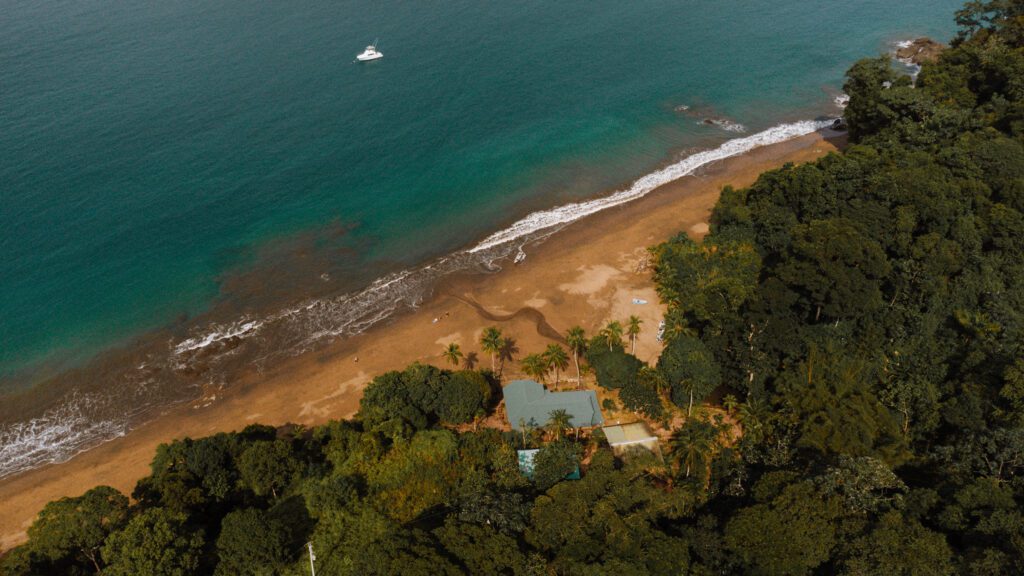 saltwater fishing lodge