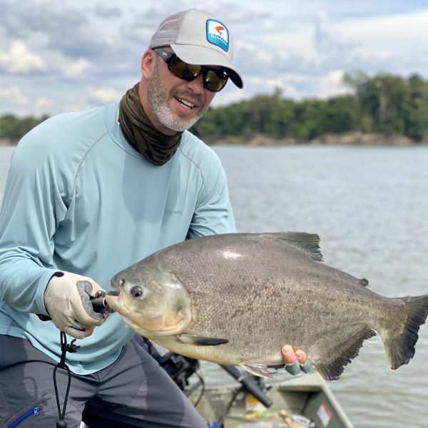 pacu fishing